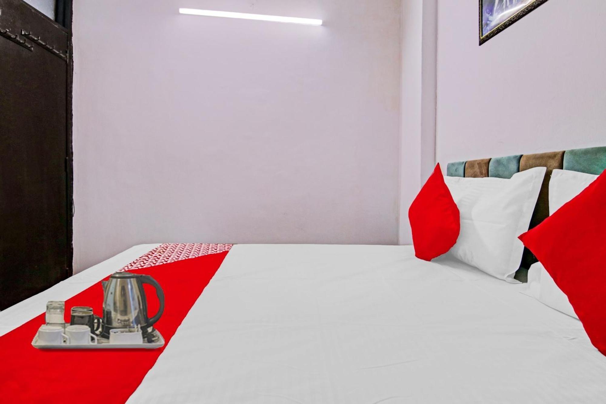 Hotel O Chaudhary Villa New Delhi Eksteriør billede